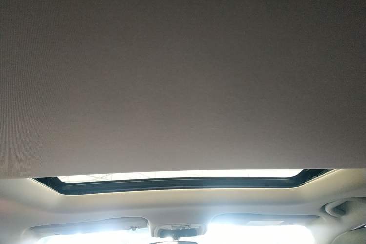 Used Buick Excelle 2018 15N Manual Elite Version Headliner