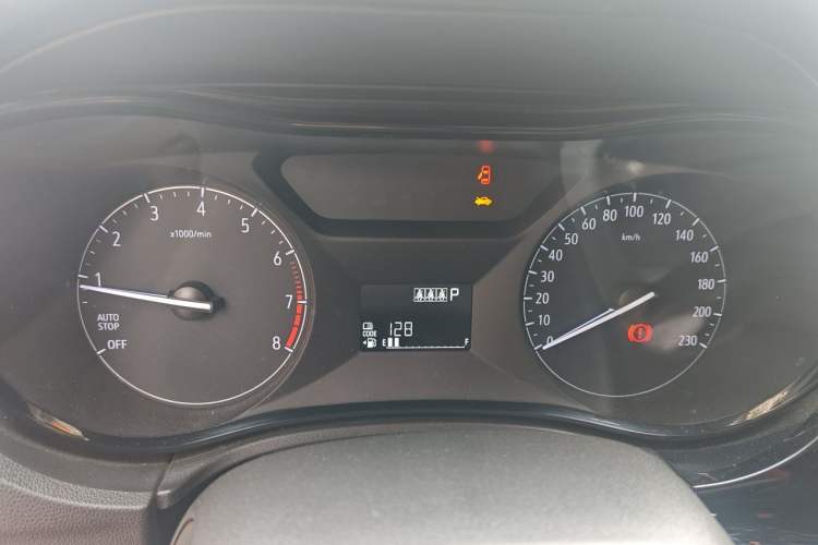 Used Buick Excelle 2018 15N CVT Elite Edition Instrument Cluster