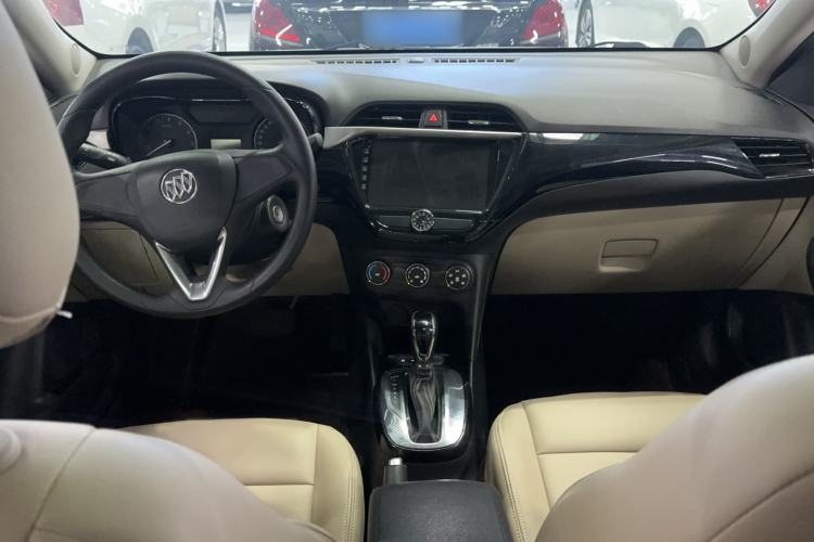 Used Buick Excelle 2018 15N CVT Elite Edition Interior 3