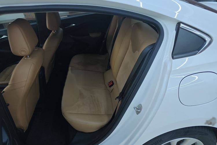 Used Buick Excelle 2018 15N CVT Luxury Version Interior 4