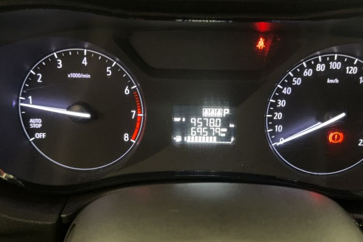 Used Buick Excelle 2018 15N CVT Elite Edition Interior 4