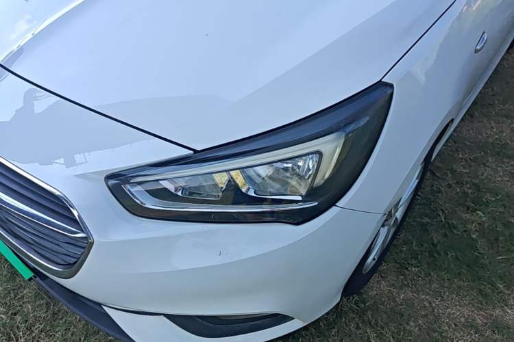 Used Buick Excelle 2018 15N CVT Luxury Version Left Front Headlight