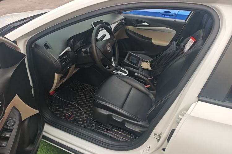 Used Buick Excelle 2018 15N CVT Elite Edition Left Front Seat