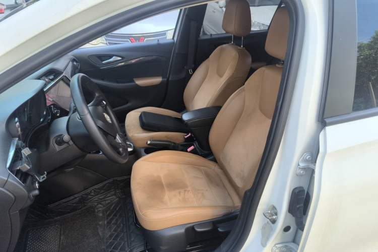 Used Buick Excelle 2018 15N CVT Luxury Version Left Front Seat