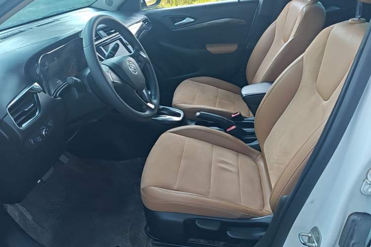 Used Buick Excelle 2018 15N CVT Luxury Version Left Front Seat