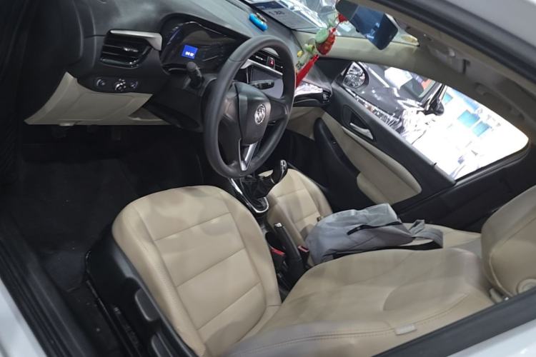 Used Buick Excelle 2018 15N Manual Elite Version Left Front Seat