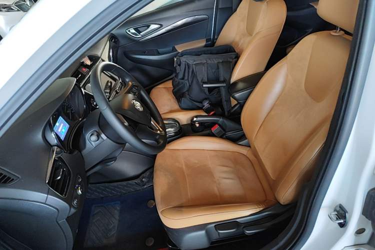 Used Buick Excelle 2018 15N CVT Luxury Version Left Front Seat