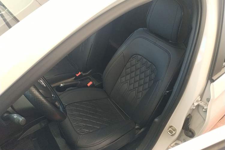 Used Buick Excelle 2018 15N Manual Elite Version Left Front Seat