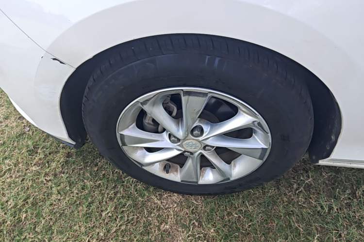 Used Buick Excelle 2018 15N CVT Luxury Version Left Front Wheel Hub