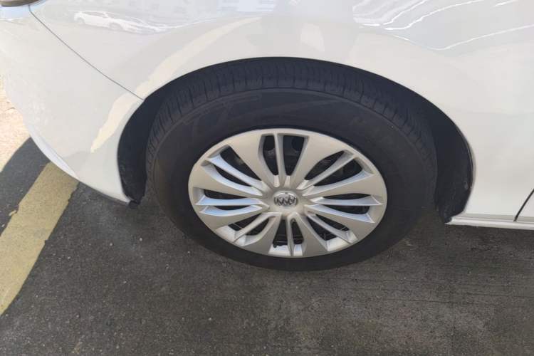 Used Buick Excelle 2018 15N CVT Elite Edition Left Front Wheel Hub