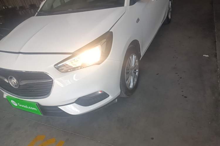 Used Buick Excelle 2018 15N CVT Elite Edition Left Front Wheel Hub