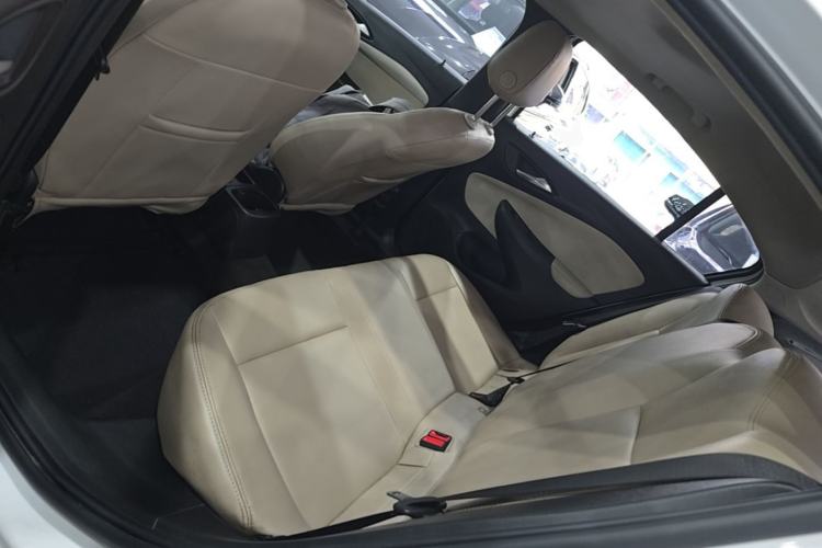 Used Buick Excelle 2018 15N Manual Elite Version Left Rear Seat