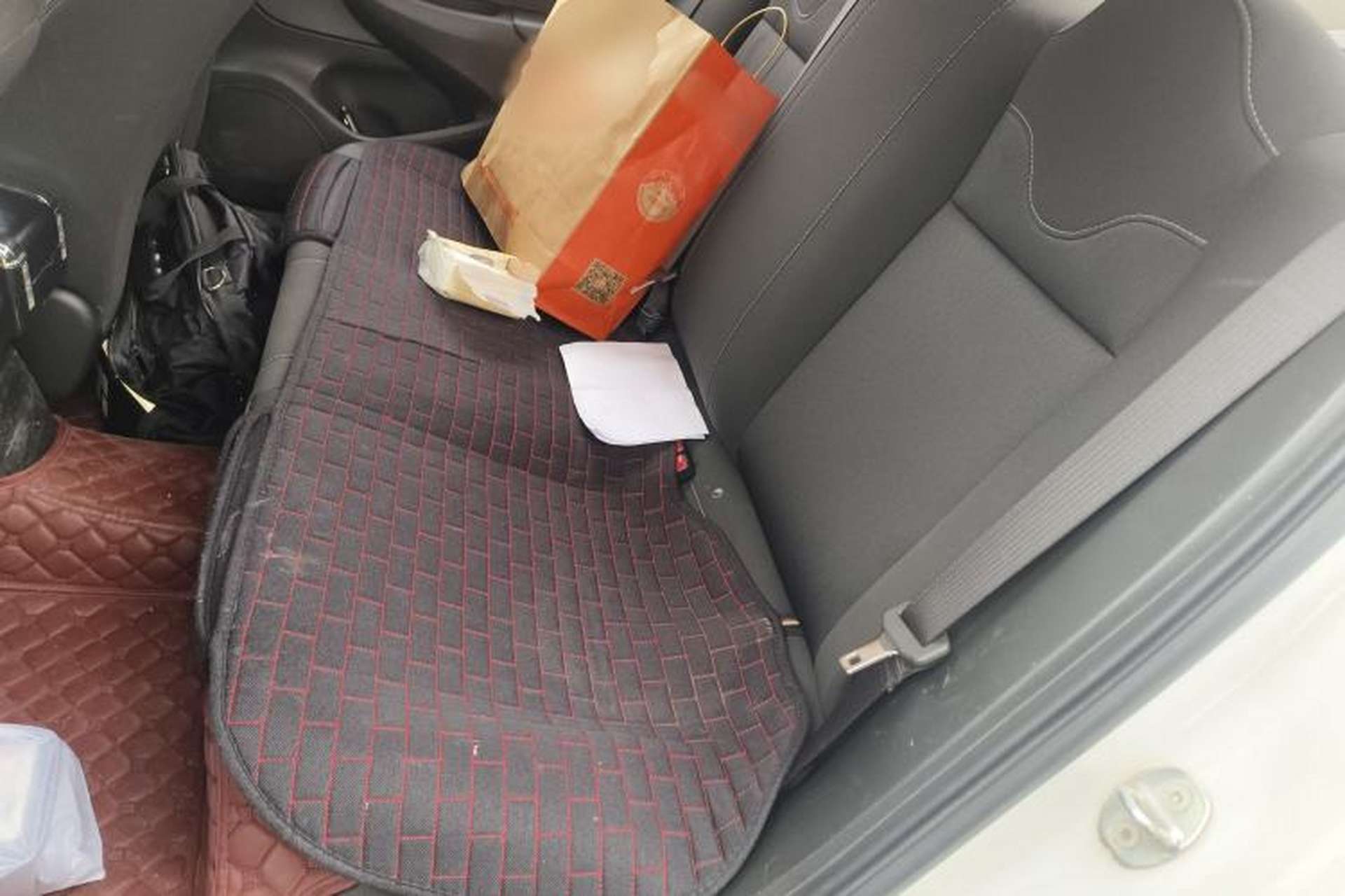 Used Buick Excelle 2018 15N CVT Elite Edition Left Rear Seat