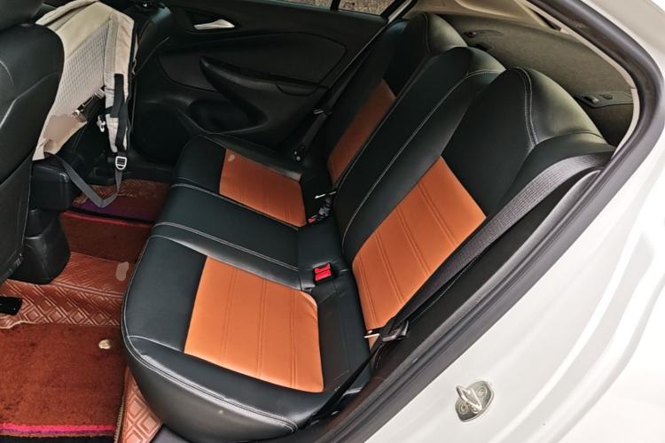 Used Buick Excelle 2018 15N CVT Elite Edition Left Rear Seat