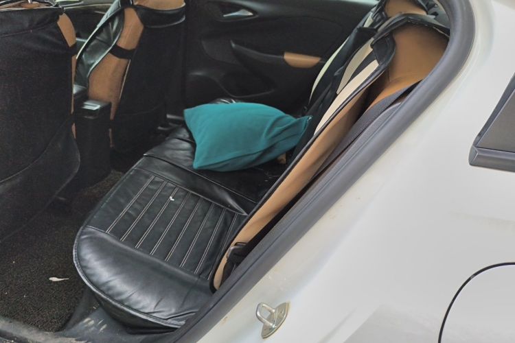 Used Buick Excelle 2018 15N CVT Luxury Version Left Rear Seat