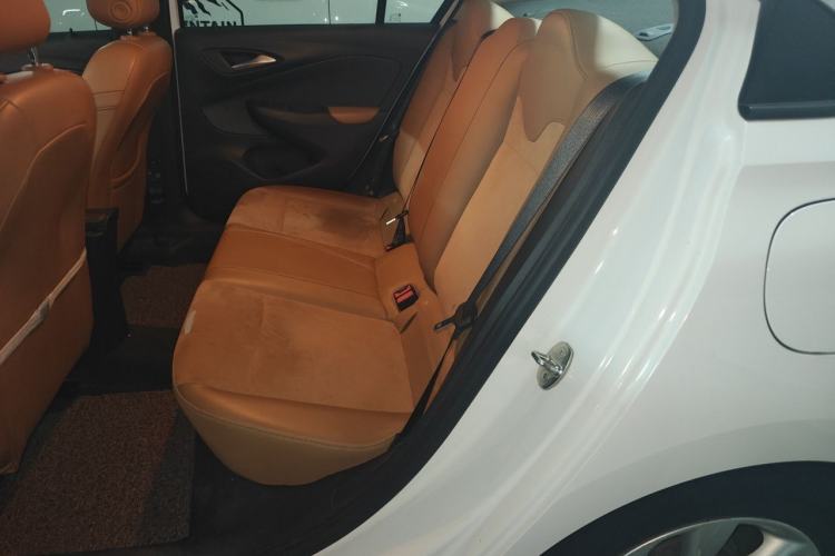 Used Buick Excelle 2018 15N CVT Luxury Version Left Rear Seat
