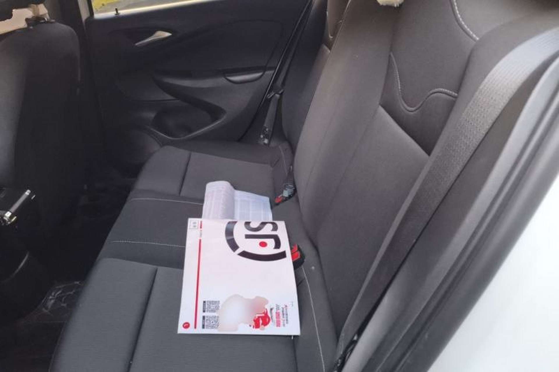 Used Buick Excelle 2018 15N CVT Elite Edition Left Rear Seat