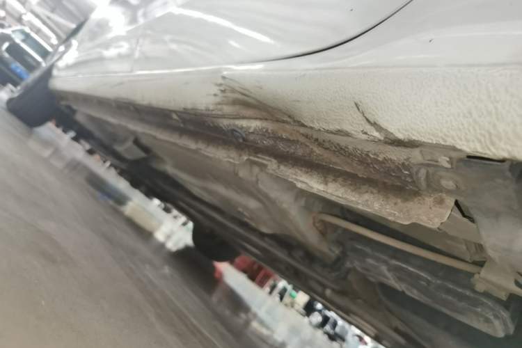 Used Buick Excelle 2018 15N CVT Elite Edition Left Side Sill