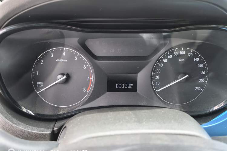 Used Buick Excelle 2018 15N Manual Elite Version Odometer Close Up