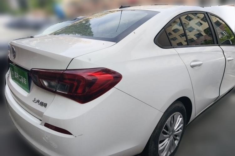 Used Buick Excelle 2018 15N CVT Elite Edition Rear Right 45 Deg