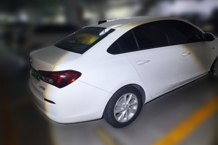 Used Buick Excelle 2018 15N CVT Elite Edition Rear Right 45 Deg