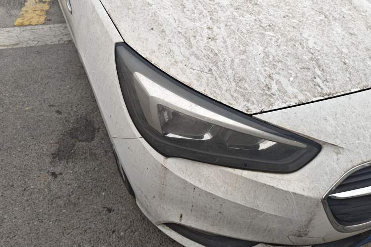 Used Buick Excelle 2018 15N Manual Elite Version Right Front Headlight