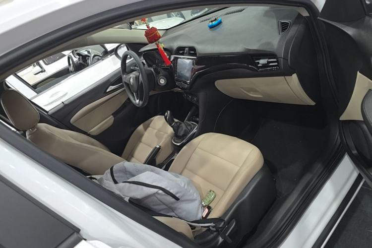 Used Buick Excelle 2018 15N Manual Elite Version Right Front Seat