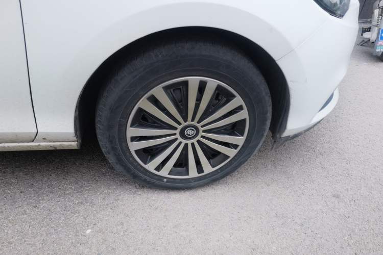 Used Buick Excelle 2018 15N CVT Elite Edition Right Front Wheel Hub