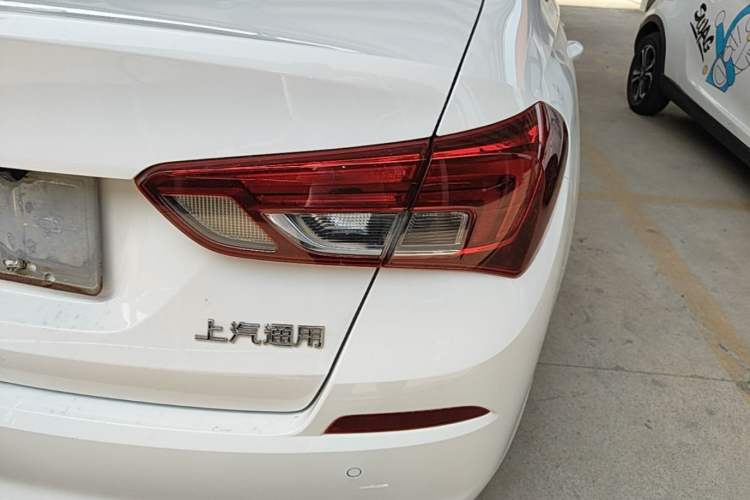 Used Buick Excelle 2018 15N CVT Elite Edition Right Rear Taillight