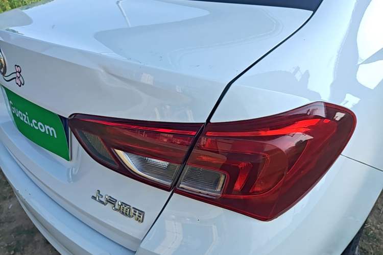 Used Buick Excelle 2018 15N CVT Luxury Version Right Rear Taillight