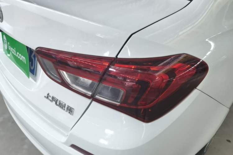 Used Buick Excelle 2018 15N CVT Elite Edition Right Rear Taillight
