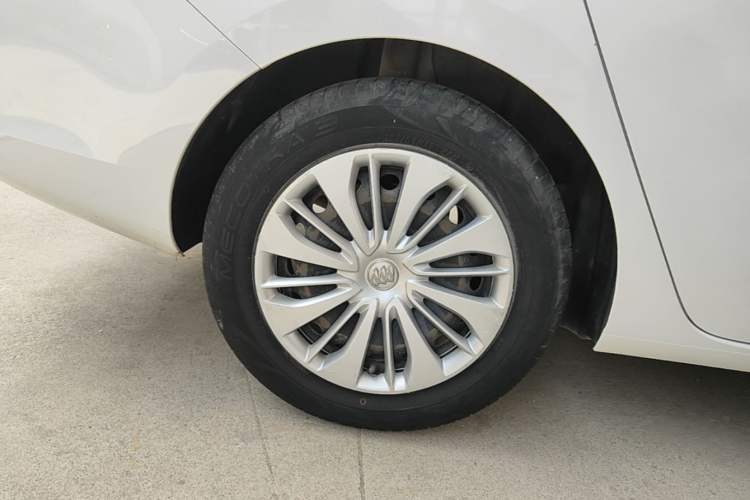 Used Buick Excelle 2018 15N CVT Elite Edition Right Rear Wheel Hub