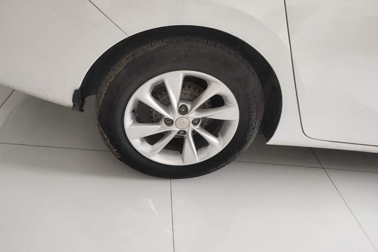 Used Buick Excelle 2018 15N CVT Elite Edition Right Rear Wheel Hub