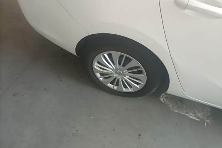Used Buick Excelle 2018 15N CVT Elite Edition Right Rear Wheel Hub