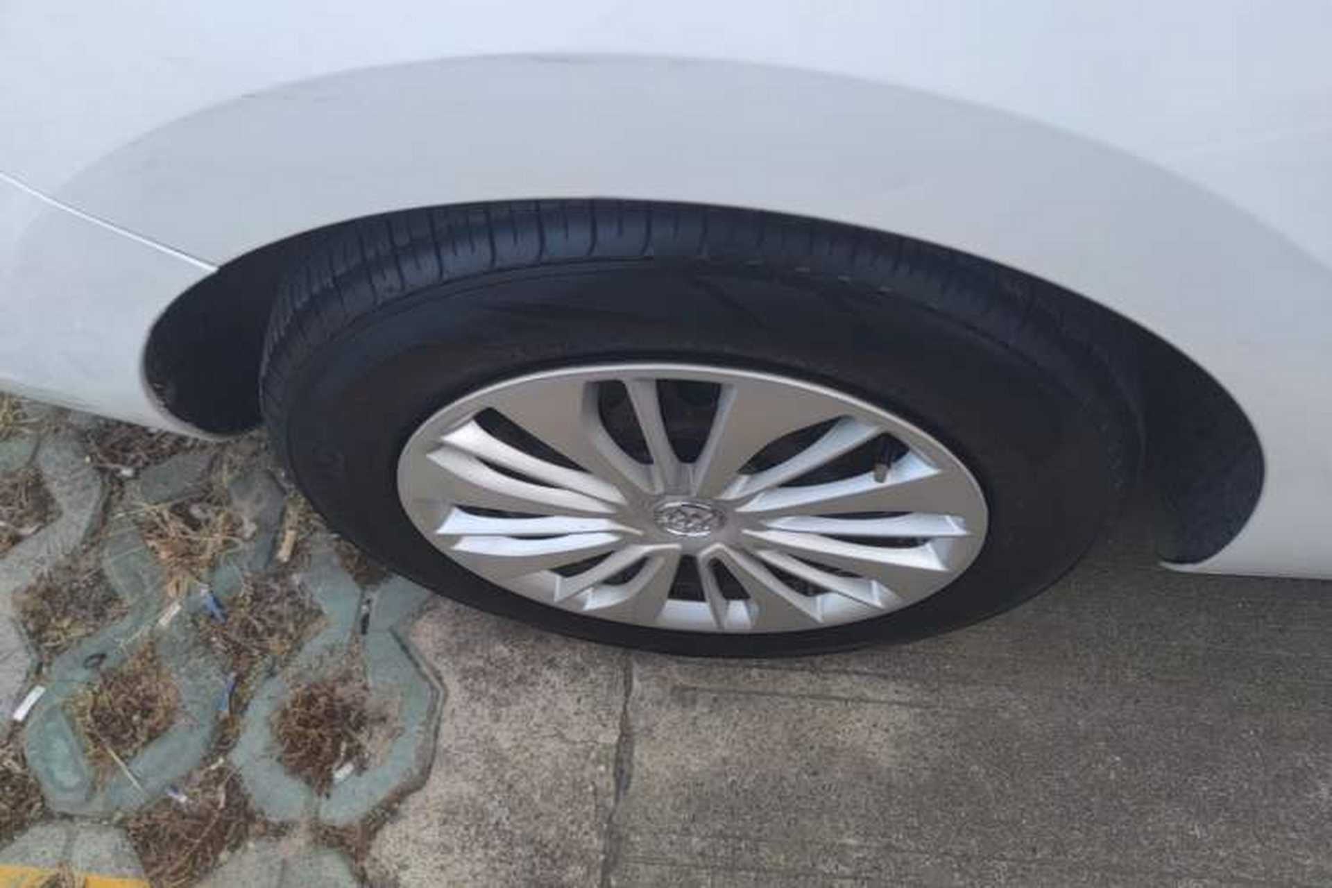 Used Buick Excelle 2018 15N CVT Elite Edition Right Rear Wheel Hub