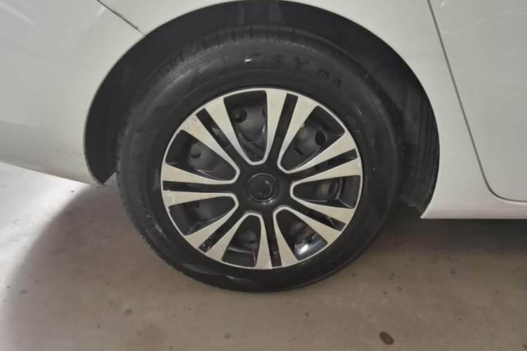 Used Buick Excelle 2018 15N CVT Elite Edition Right Rear Wheel Hub