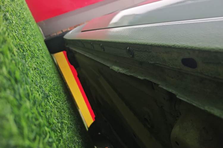 Used Buick Excelle 2018 15N CVT Elite Edition Right Side Sill