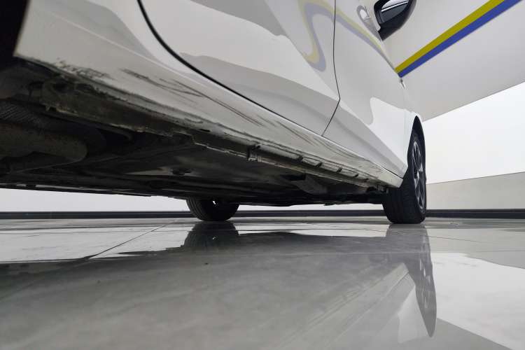 Used Buick Excelle 2018 15N CVT Luxury Version Right Side Sill