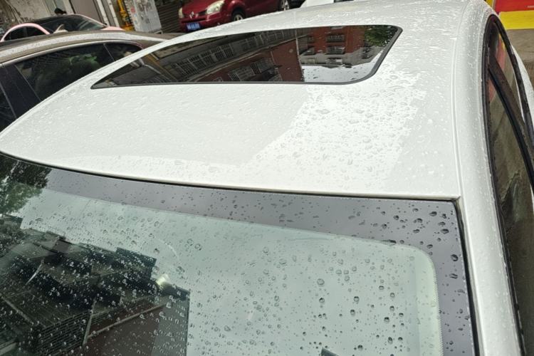 Used Buick Excelle 2018 15N CVT Elite Edition Roof