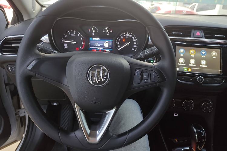 Used Buick Excelle 2018 15N CVT Luxury Version Steering Wheel