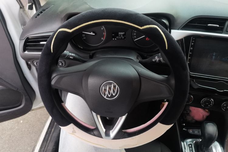 Used Buick Excelle 2018 15N CVT Elite Edition Steering Wheel
