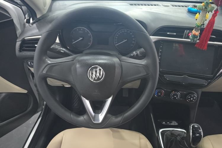 Used Buick Excelle 2018 15N Manual Elite Version Steering Wheel