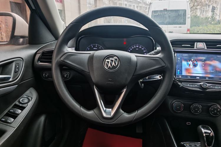 Used Buick Excelle 2018 15N CVT Elite Edition Steering Wheel