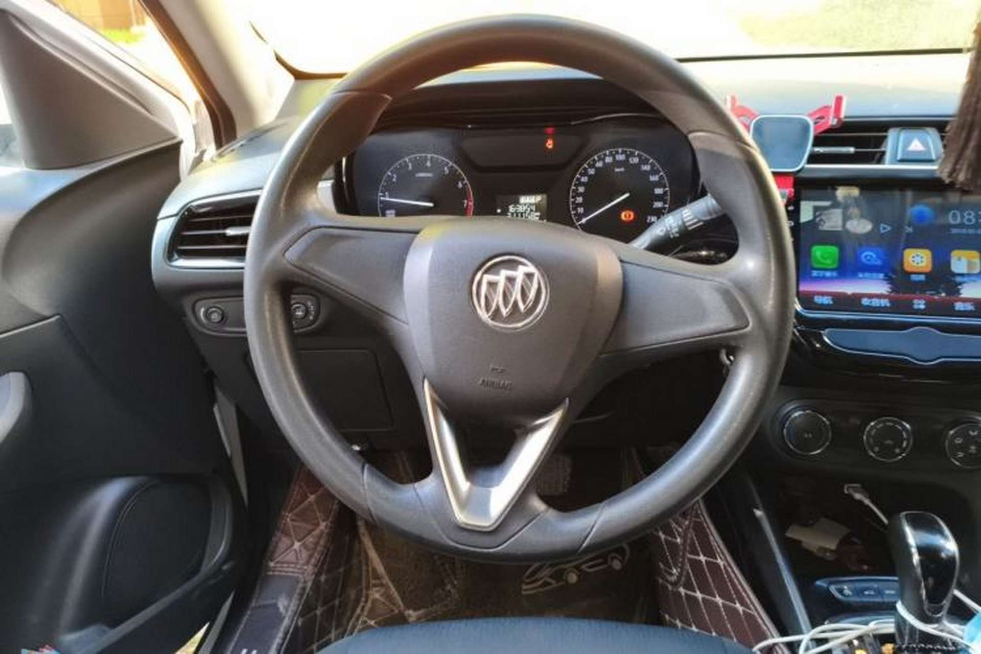 Used Buick Excelle 2018 15N CVT Elite Edition Steering Wheel
