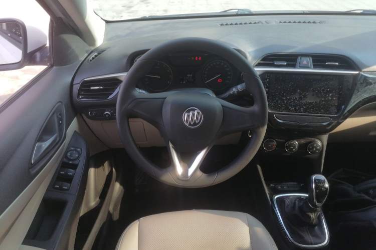 Used Buick Excelle 2018 15N Manual Elite Version Steering Wheel