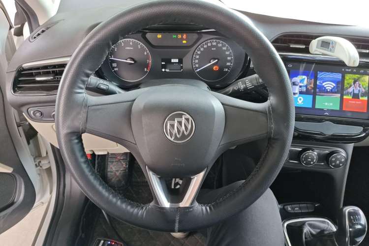 Used Buick Excelle 2018 15N Manual Elite Version Steering Wheel
