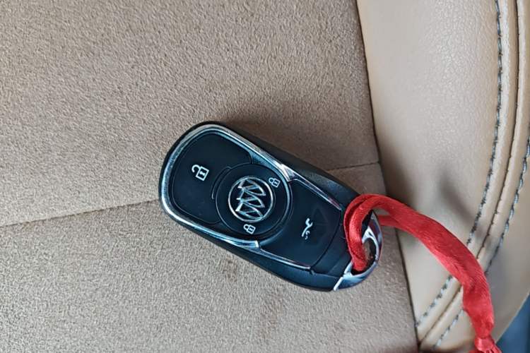 Used Buick Excelle 2018 15N CVT Luxury Version Vehicle Key