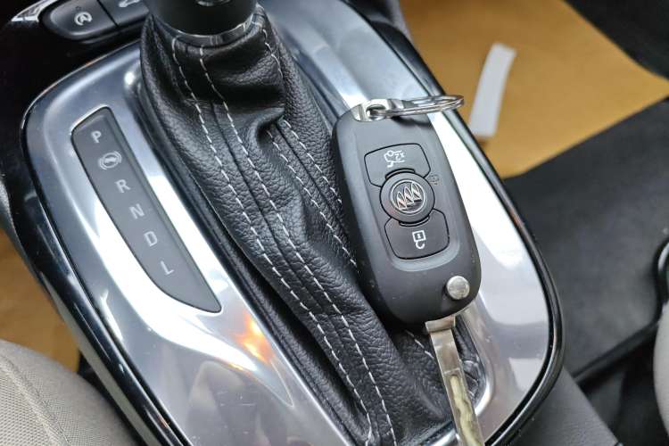 Used Buick Excelle 2018 15N CVT Elite Edition Vehicle Key