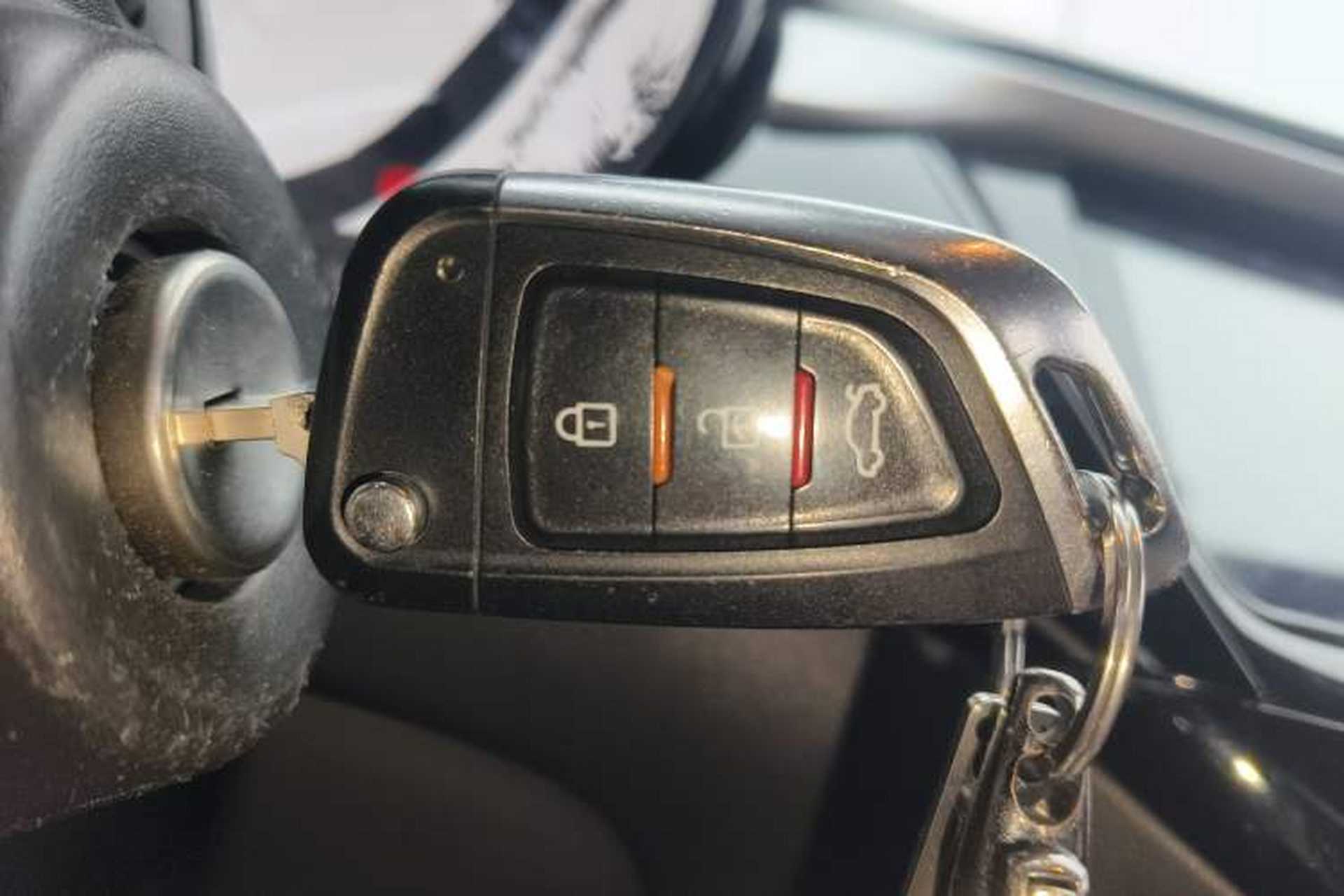 Used Buick Excelle 2018 15N CVT Elite Edition Vehicle Key