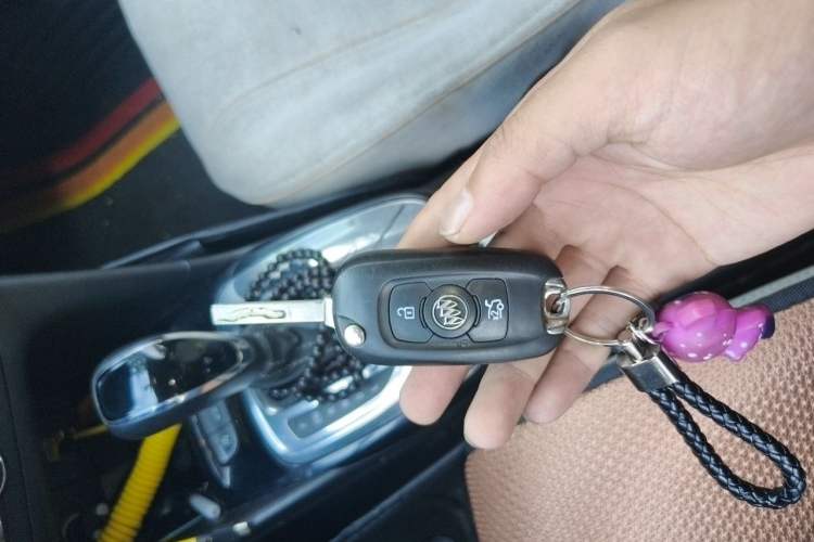 Used Buick Excelle 2018 15N CVT Elite Edition Vehicle Key